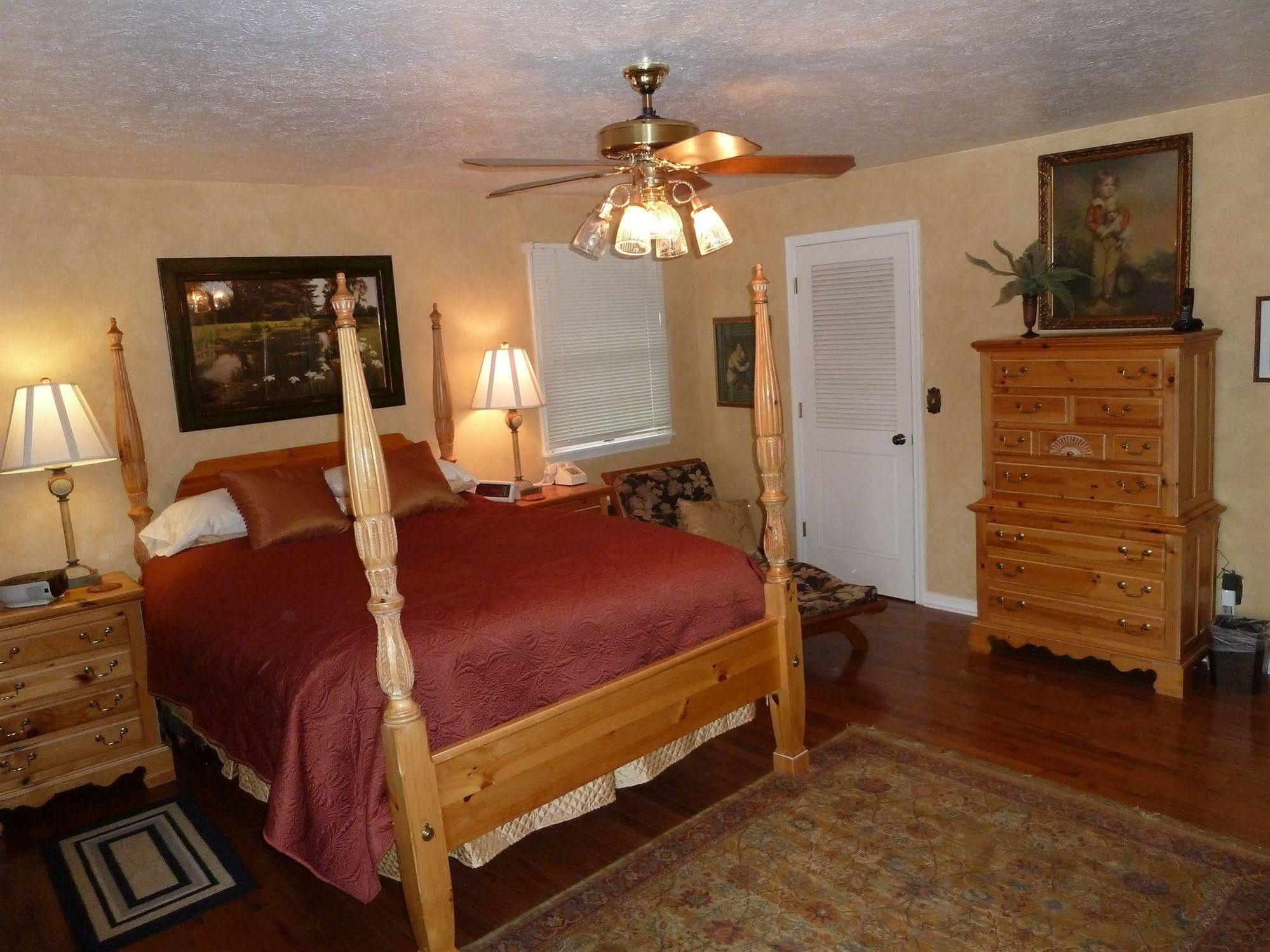 Bad Rock Bed And Breakfast Inn Columbia Falls Exteriör bild